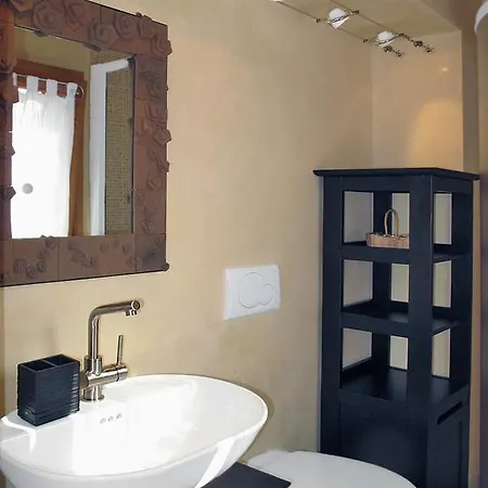 Rustico Bucaneve Holiday home Gravedona