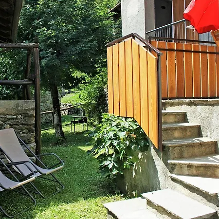 Holiday home Rustico Bucaneve